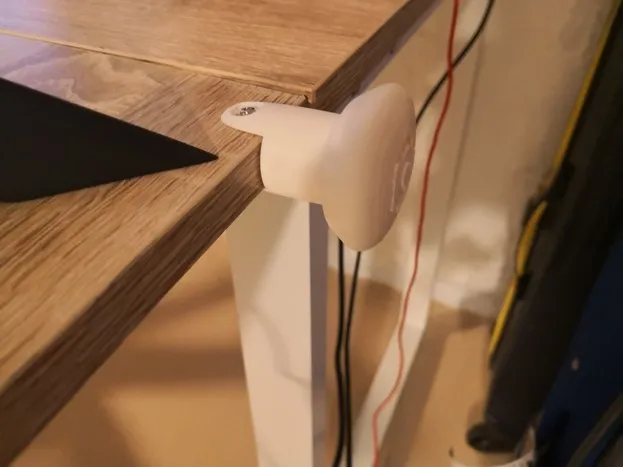Desk Hook for Headphones